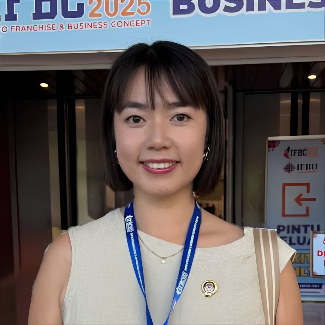 Claudia Ng